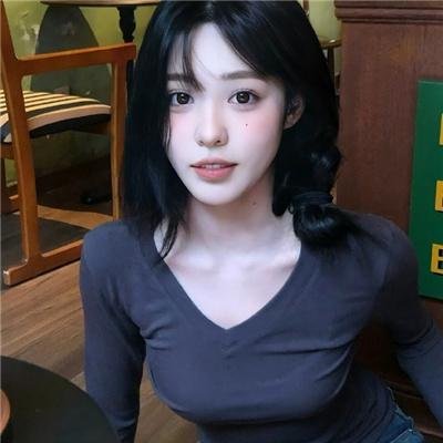 小鼓女